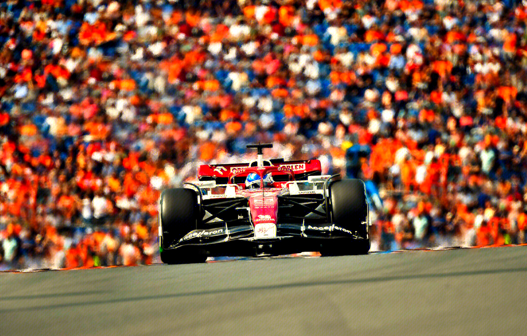 法拉利力克红牛车队，拉塞尔扛起全队