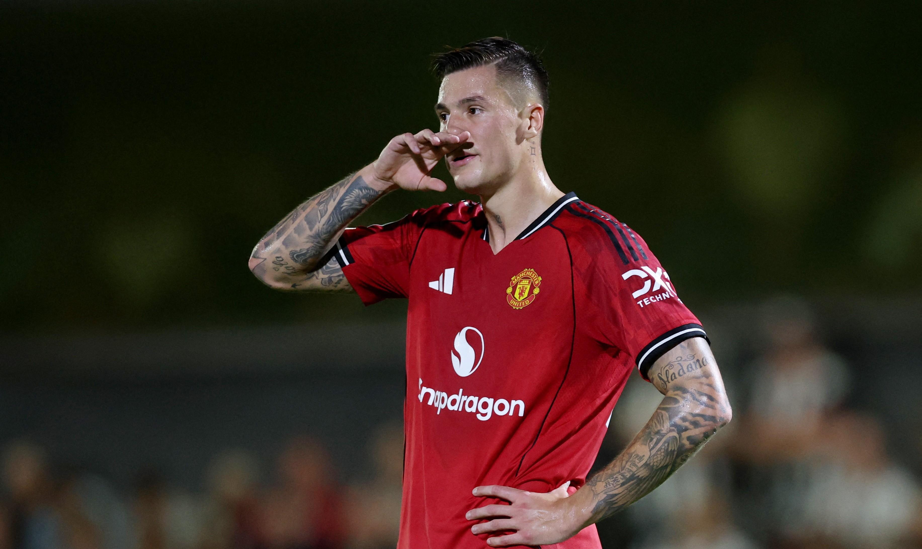 曼联主场2比2逼平西汉姆，主帅寻找突破点