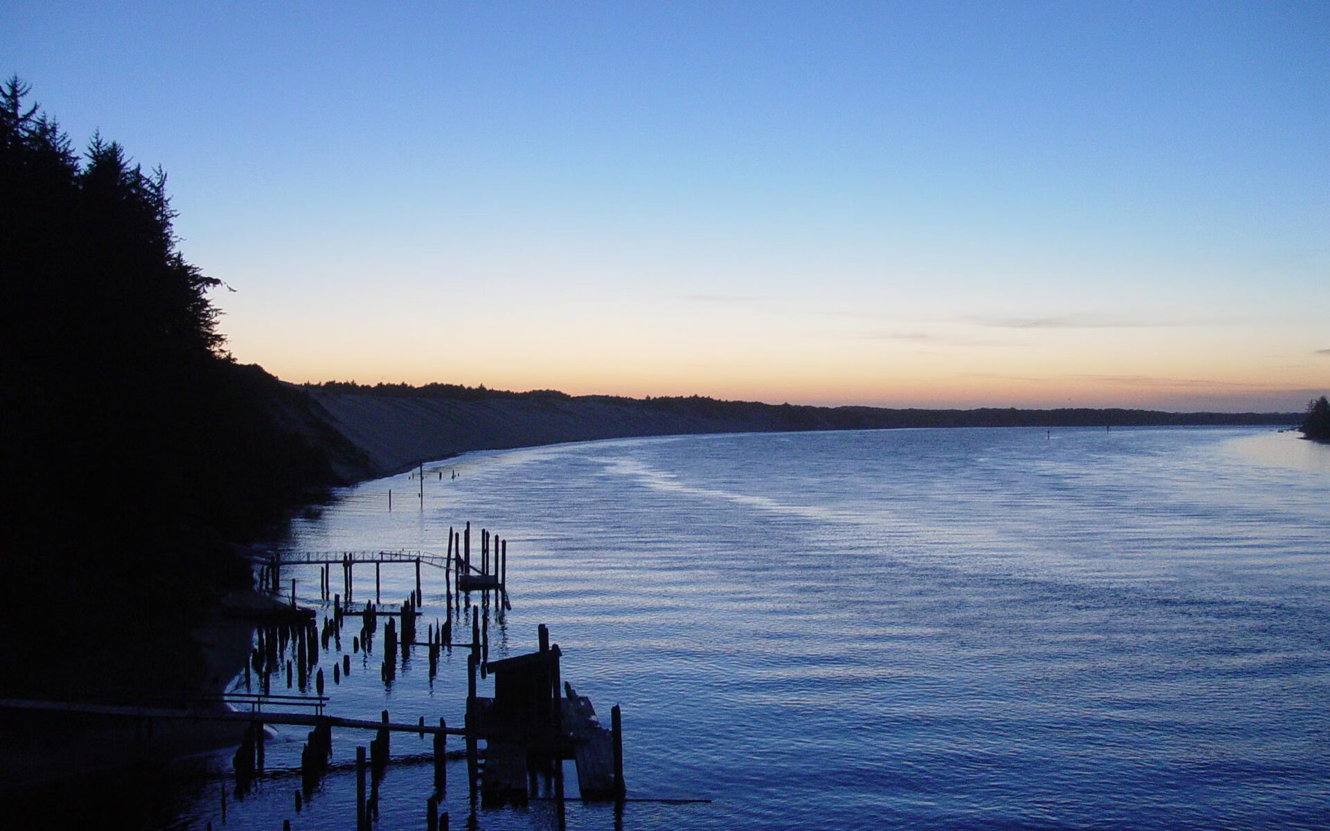孤胆英雄的对决,独行侠险胜魔术,浓眉哥高光表现铸就经典