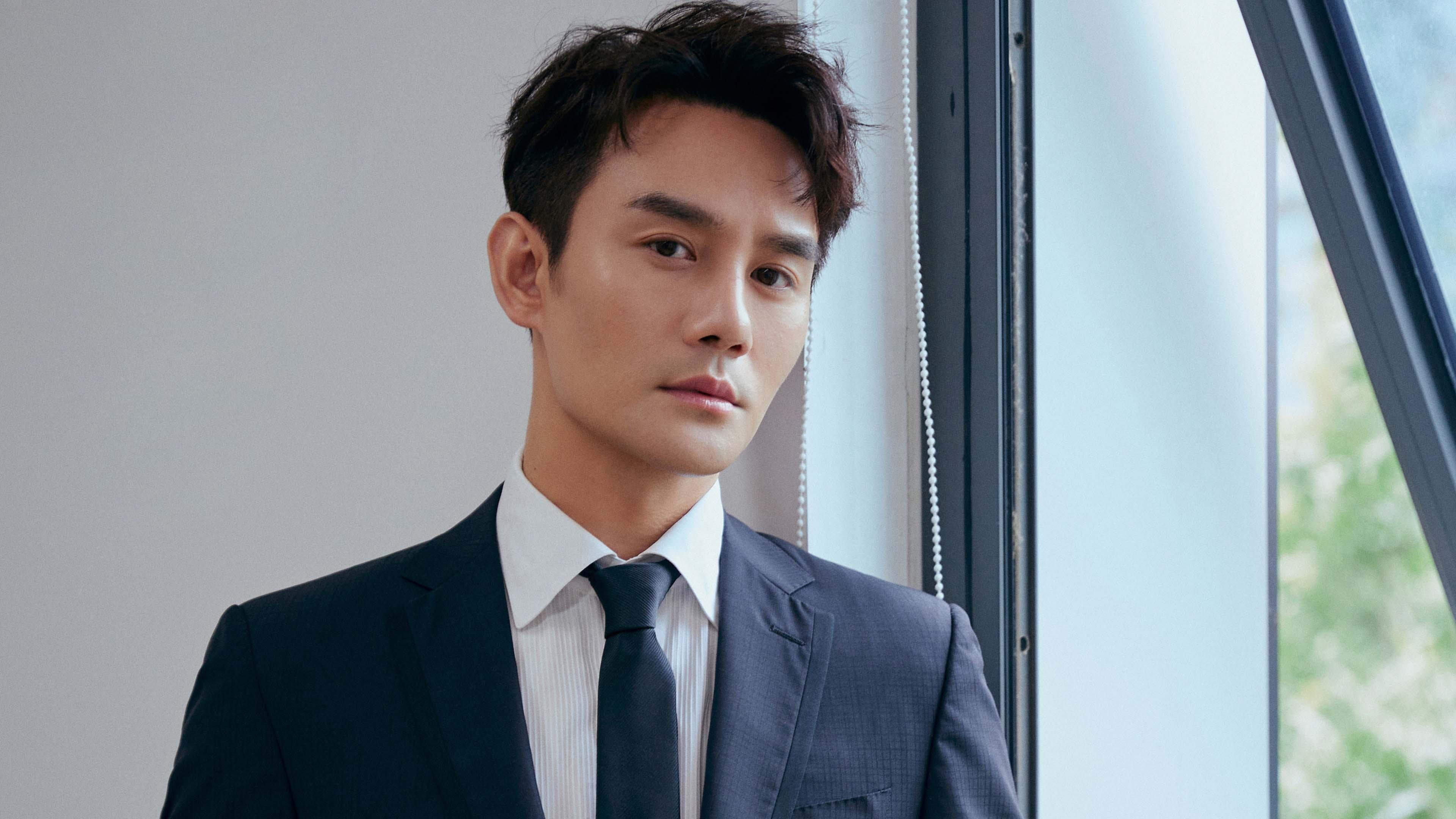 爱游戏-暗夜极光，当武切维奇撕碎F1街道赛的夜幕